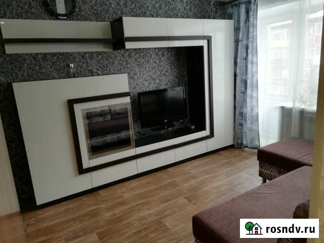 1-комнатная квартира, 28 м², 4/5 эт. в аренду посуточно в Междуреченске Кемеровской области Междуреченск - изображение 1