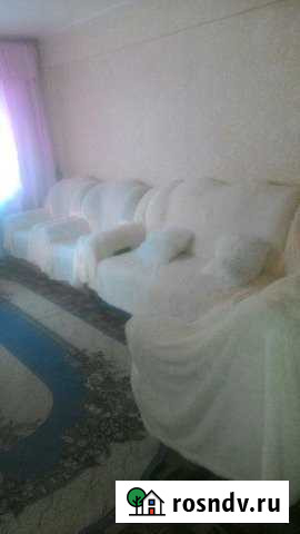 1-комнатная квартира, 33 м², 1/5 эт. в аренду посуточно в Зиме Зима - изображение 1