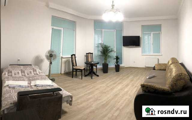 2-комнатная квартира, 78 м², 2/11 эт. в аренду посуточно в Кабардинке Кабардинка - изображение 1