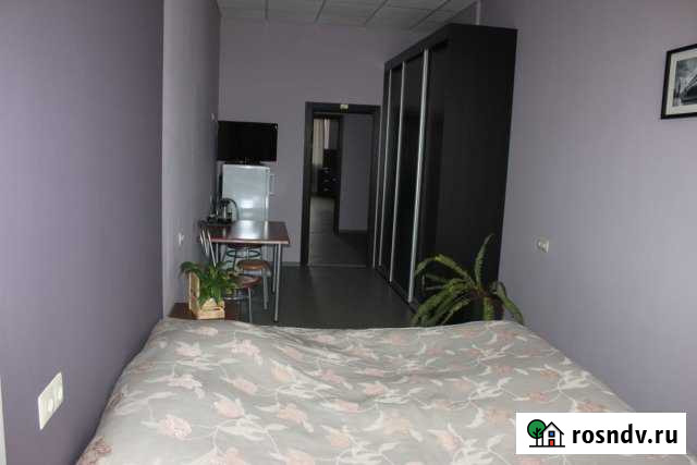 Комната 20 м² в 5-ком. кв., 3/4 эт. в аренду посуточно в Новоивановском Новоивановское - изображение 1