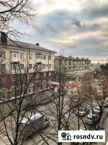 1-комнатная квартира, 33 м², 4/5 эт. в аренду посуточно в Шахтах Шахты - изображение 1