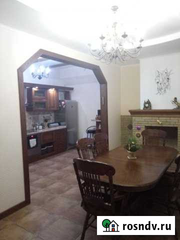 3-комнатная квартира, 130 м², 1/6 эт. в аренду посуточно в Кисловодске Кисловодск - изображение 1