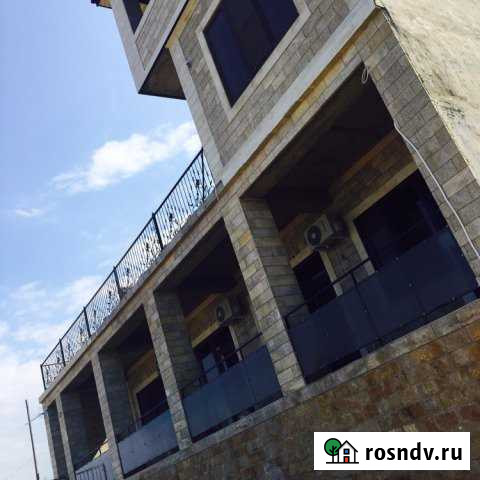 Комната 20 м² в 1-ком. кв., 1/2 эт. в аренду посуточно в Избербаше Избербаш - изображение 1