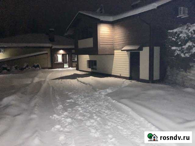 Коттедж 150 м² на участке 150 сот. в аренду посуточно в Задонске Задонск - изображение 1