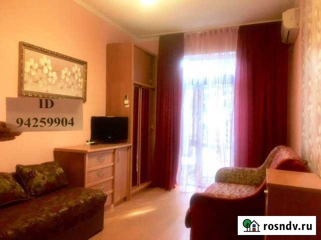 1-комнатная квартира, 30 м², 1/2 эт. в аренду посуточно в Гаспре Гаспра - изображение 1