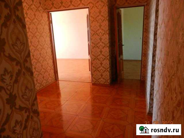 3-комнатная квартира, 67 м², 3/3 эт. в аренду на длительный срок в Армавире Армавир - изображение 1