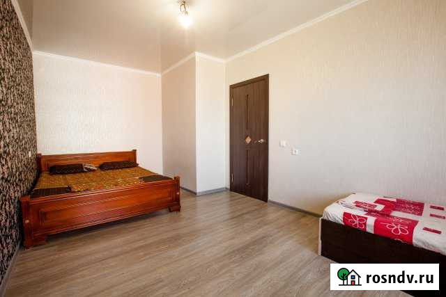 1-комнатная квартира, 40 м², 6/10 эт. в аренду посуточно в Армавире Армавир - изображение 1