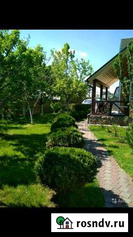 Дом 150 м² на участке 6 сот. в аренду посуточно в Зеленоградске Зеленоградск - изображение 1