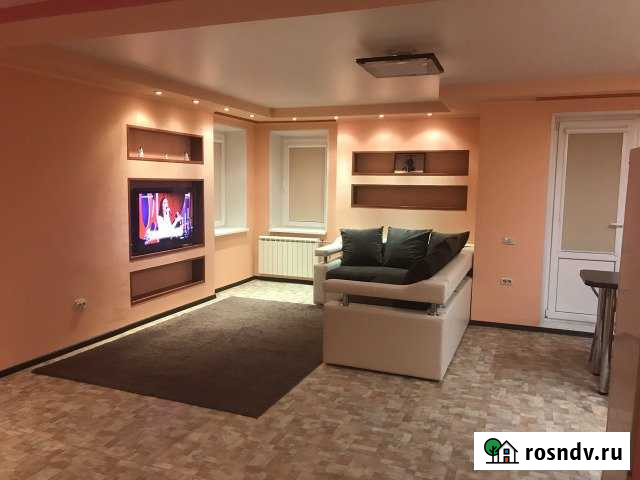 1-комнатная квартира, 42 м², 5/9 эт. в аренду посуточно в Миассе Миасс - изображение 1