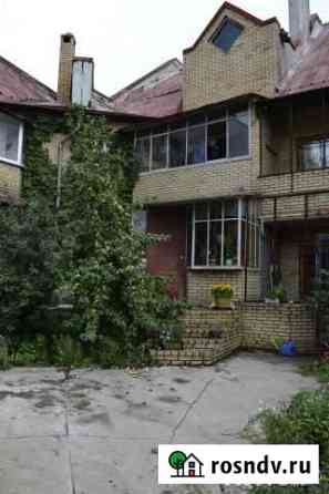 Таунхаус 320 м² на участке 4 сот. на продажу в Магнитогорске Магнитогорск