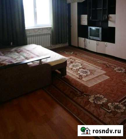 1-комнатная квартира, 30 м², 1/3 эт. в аренду посуточно в Миллерово Миллерово - изображение 1