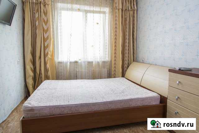 2-комнатная квартира, 48 м², 2/5 эт. в аренду посуточно в Златоусте Златоуст - изображение 1