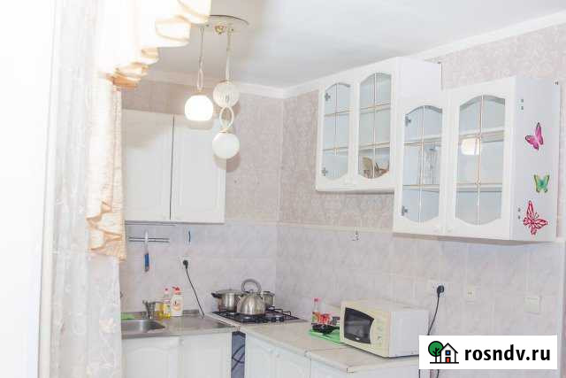 3-комнатная квартира, 70 м², 4/5 эт. в аренду посуточно в Барнауле Барнаул - изображение 1