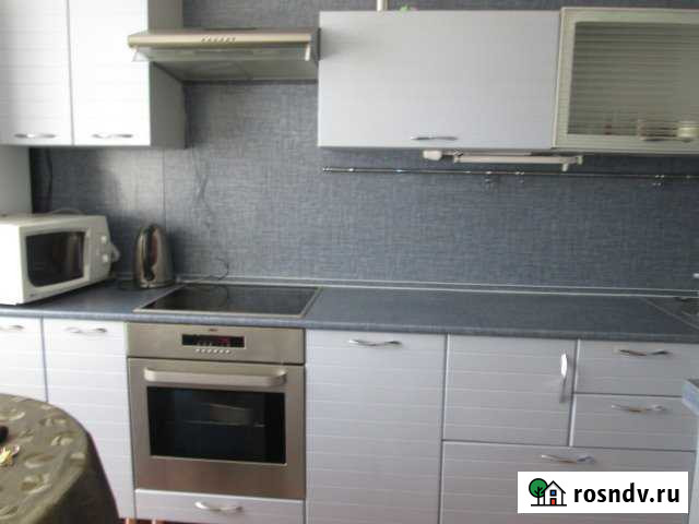 1-комнатная квартира, 45 м², 7/10 эт. в аренду посуточно в Нефтеюганске Нефтеюганск - изображение 1