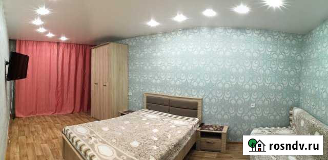 1-комнатная квартира, 40 м², 2/5 эт. в аренду посуточно в Усть-Илимске Усть-Илимск - изображение 1