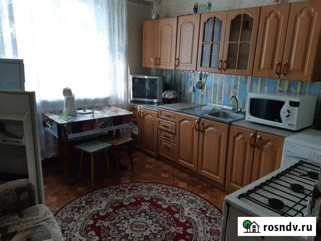 2-комнатная квартира, 42 м², 2/2 эт. в аренду на длительный срок в Салехарде Салехард - изображение 1