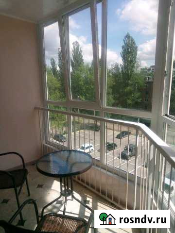 2-комнатная квартира, 75 м², 8/10 эт. в аренду посуточно в Брянске Брянск - изображение 1