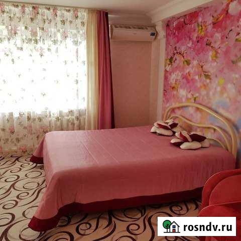 2-комнатная квартира, 56 м², 3/10 эт. в аренду посуточно в Ставрополе Ставрополь - изображение 1