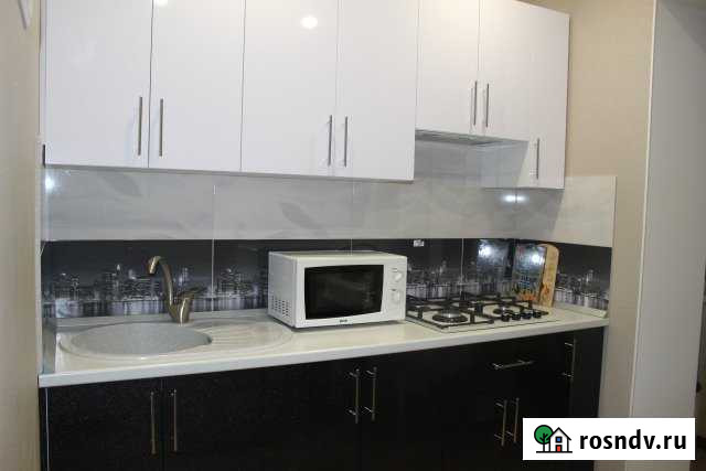 3-комнатная квартира, 60 м², 5/5 эт. в аренду посуточно в Кисловодске Кисловодск - изображение 1