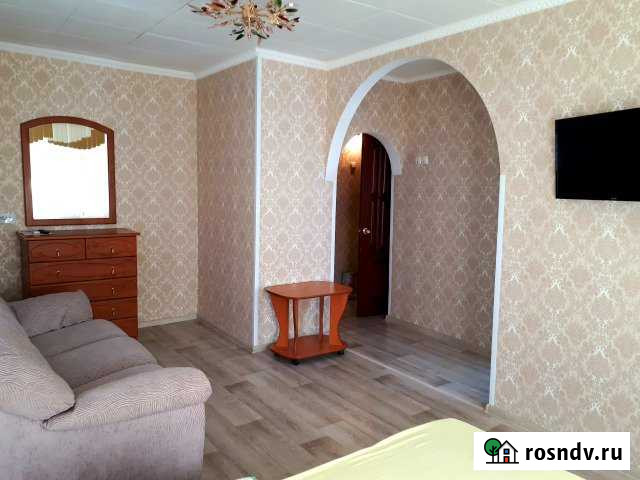 1-комнатная квартира, 32 м², 1/5 эт. в аренду посуточно в Орске Орск - изображение 1