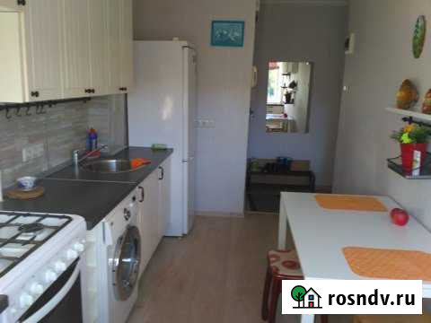 3-комнатная квартира, 64 м², 4/9 эт. в аренду на длительный срок в Ржавках Ржавки - изображение 1