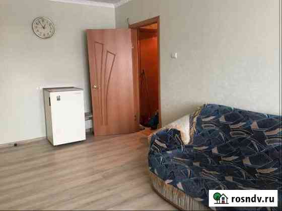 Комната 17 м² в 2-ком. кв., 3/9 эт. в аренду на длительный срок в Серпухове Серпухов