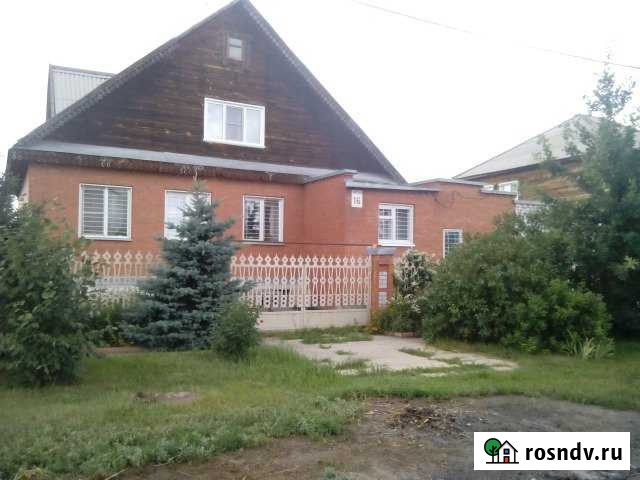 Коттедж 159.7 м² на участке 10.5 сот. на продажу в Рубцовске Рубцовск - изображение 1