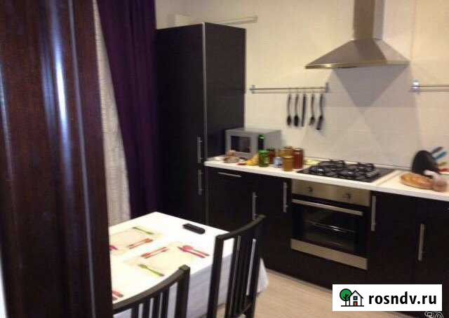 1-комнатная квартира, 48 м², 9/9 эт. в аренду посуточно в Нижнекамске Нижнекамск - изображение 1