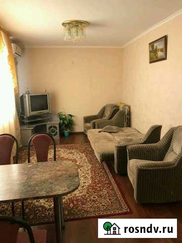 2-комнатная квартира, 45 м², 2/2 эт. в аренду посуточно в Славянске-на-Кубани Славянск-на-Кубани - изображение 1
