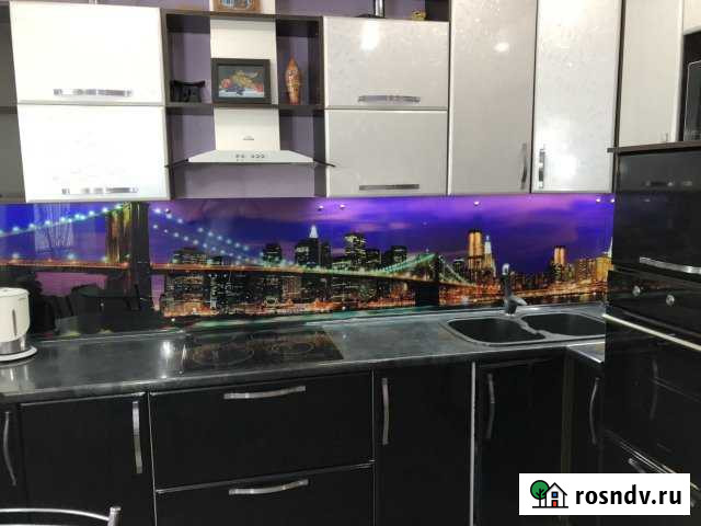 2-комнатная квартира, 55 м², 3/17 эт. в аренду посуточно в Курске Курск - изображение 1