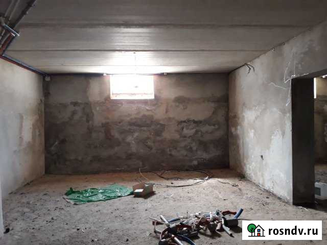 Своб. планировка, 110 кв.м., 1/5 эт. Ейск - изображение 1