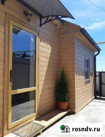 Коттедж 30 м² на участке 1 сот. в аренду посуточно в Туапсе Туапсе - изображение 1