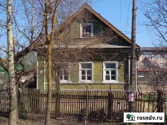 Дом 45 м² на участке 15 сот. на продажу в Окуловке Окуловка