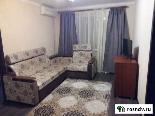 2-комнатная квартира, 52 м², 2/5 эт. в аренду посуточно в Тихорецке Тихорецк - изображение 1