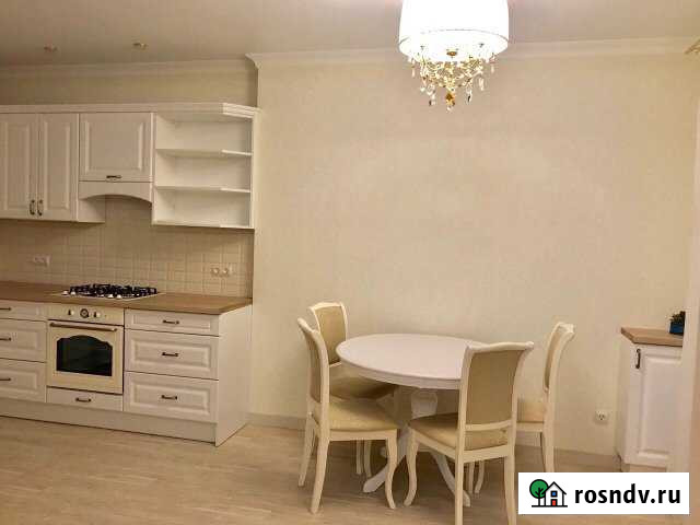 2-комнатная квартира, 60 м², 1/3 эт. в аренду посуточно в Зеленоградске Зеленоградск - изображение 1