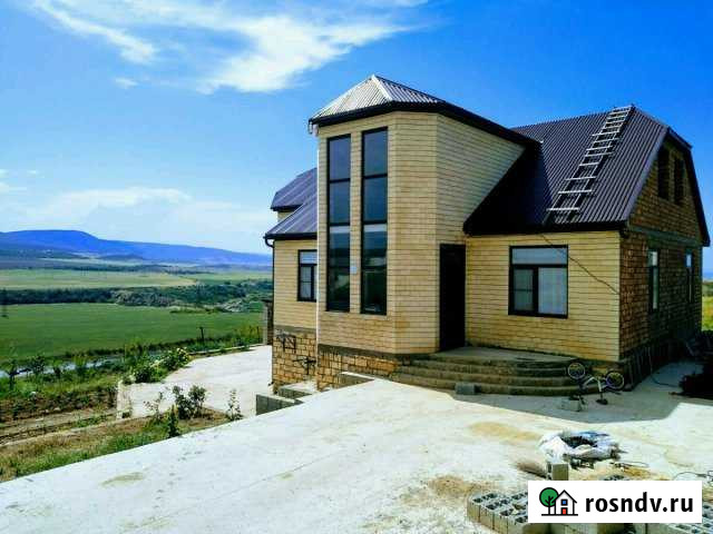 Коттедж 240 м² на участке 10 сот. на продажу в Избербаше Избербаш - изображение 1