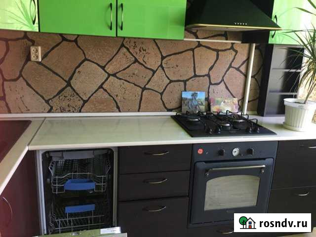 2-комнатная квартира, 56 м², 2/3 эт. в аренду на длительный срок в Клине Клин - изображение 1