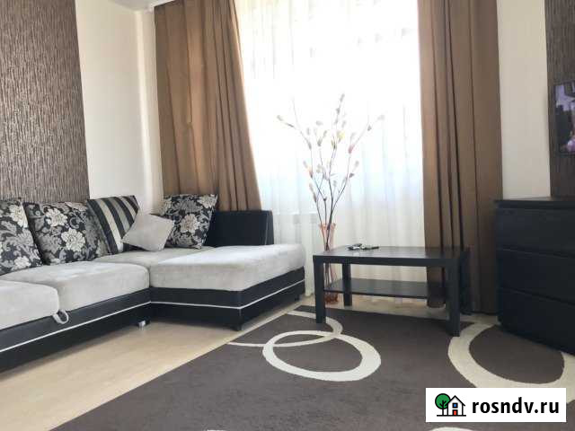 1-комнатная квартира, 53 м², 5/5 эт. в аренду посуточно в Новомихайловском кп Новомихайловский кп - изображение 1