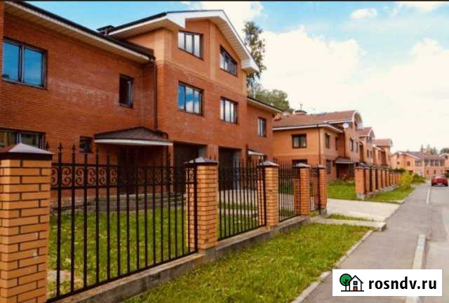 Таунхаус 217.7 м² на участке 8.7 сот. на продажу в Лобне Лобня - изображение 1