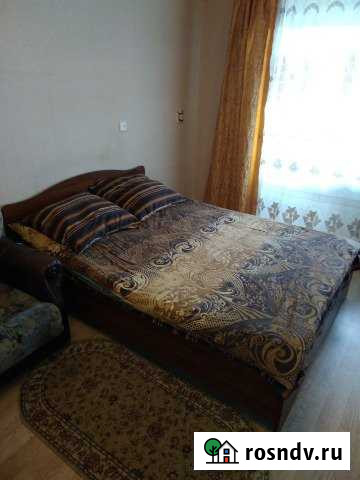 1-комнатная квартира, 30 м², 5/14 эт. в аренду посуточно в Глазове Глазов - изображение 1