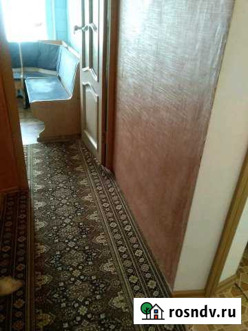 2-комнатная квартира, 36 м², 4/5 эт. в аренду на длительный срок в Урюпинске Урюпинск - изображение 1