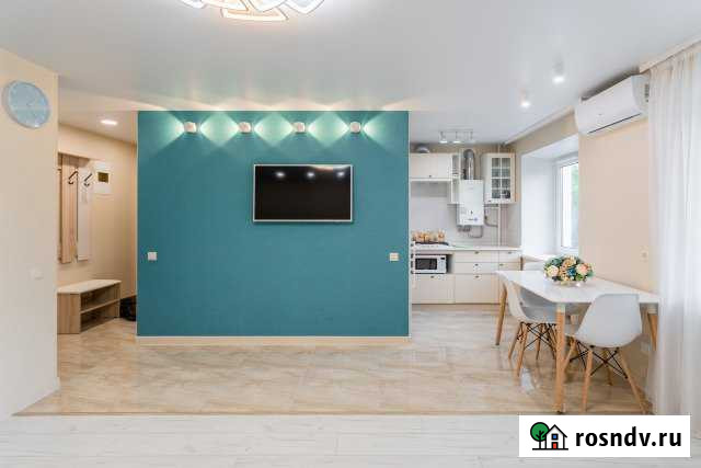 2-комнатная квартира, 50 м², 3/5 эт. в аренду посуточно в Дзержинске Дзержинск - изображение 1