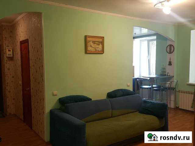 3-комнатная квартира, 54 м², 1/3 эт. в аренду посуточно в Феодосии Феодосия - изображение 1