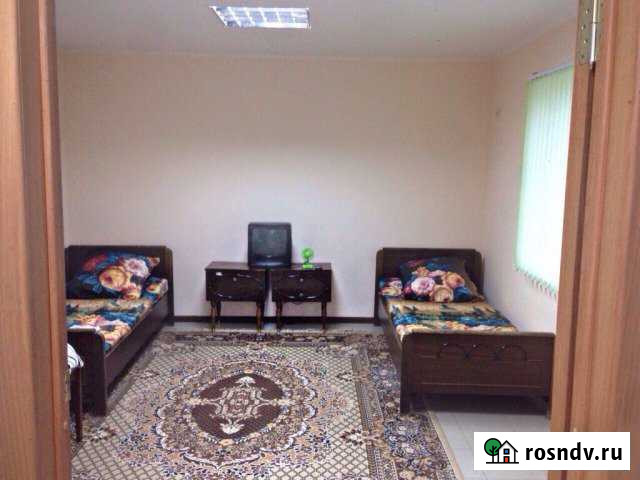 Комната 15 м² в 3-ком. кв., 2/2 эт. в аренду на длительный срок в Ейске Ейск - изображение 1