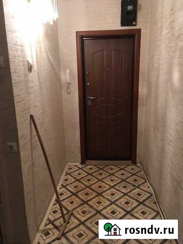 3-комнатная квартира, 49 м², 1/5 эт. в аренду на длительный срок в Ачинске Ачинск - изображение 1