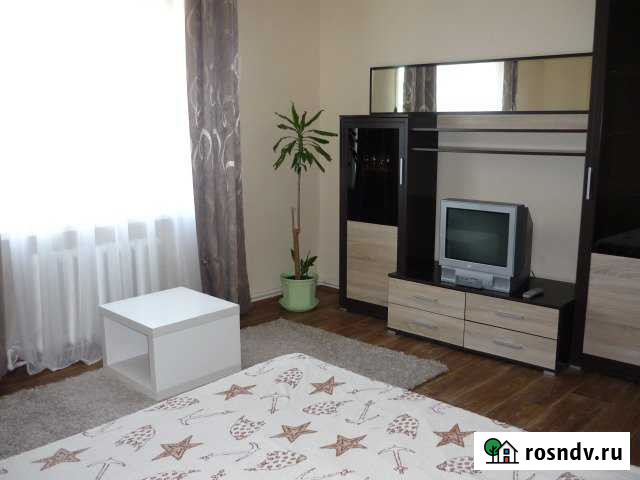 1-комнатная квартира, 33 м², 1/2 эт. в аренду посуточно в Михайловске Ставропольского края Михайловск - изображение 1