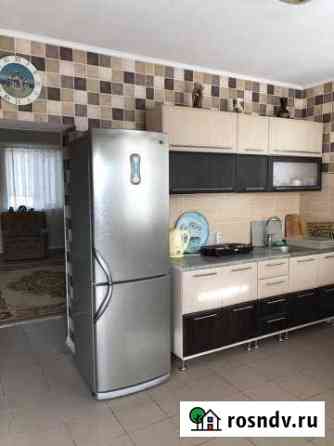 Коттедж 120 м² на участке 6 сот. в аренду посуточно в Евпатории Евпатория