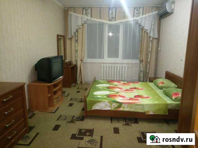 2-комнатная квартира, 55 м², 5/9 эт. в аренду посуточно в Кропоткине Кропоткин - изображение 1