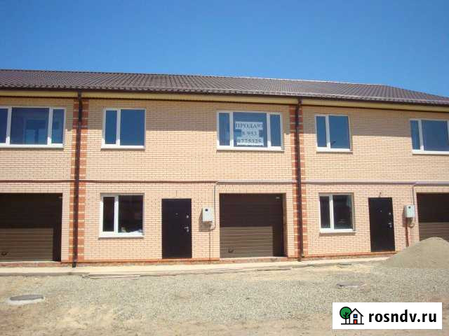 Таунхаус 200 м² на участке 2 сот. на продажу в Ейске Ейск - изображение 1