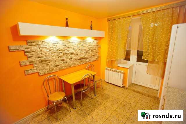 2-комнатная квартира, 68 м², 2/10 эт. в аренду посуточно в Смоленске Смоленск - изображение 1